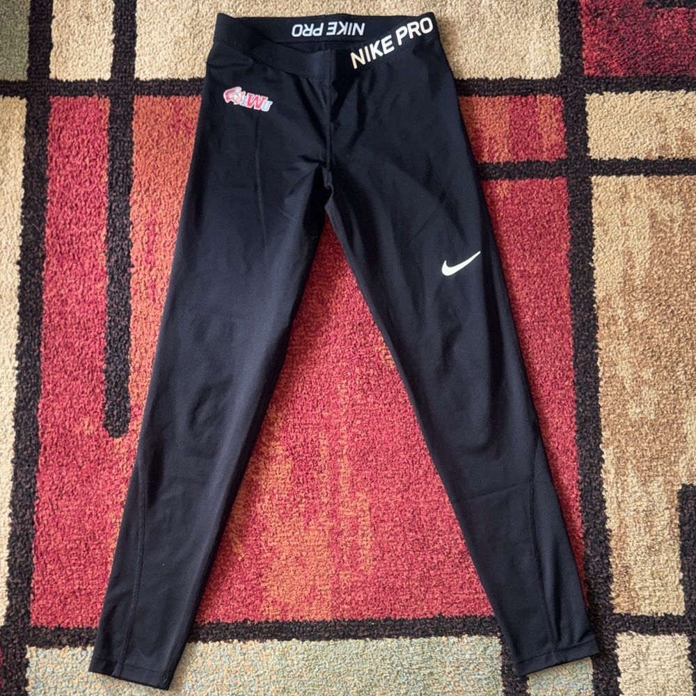 IWU‎ Nike Pro 365 Women's leggings Indiana Wesleyan University